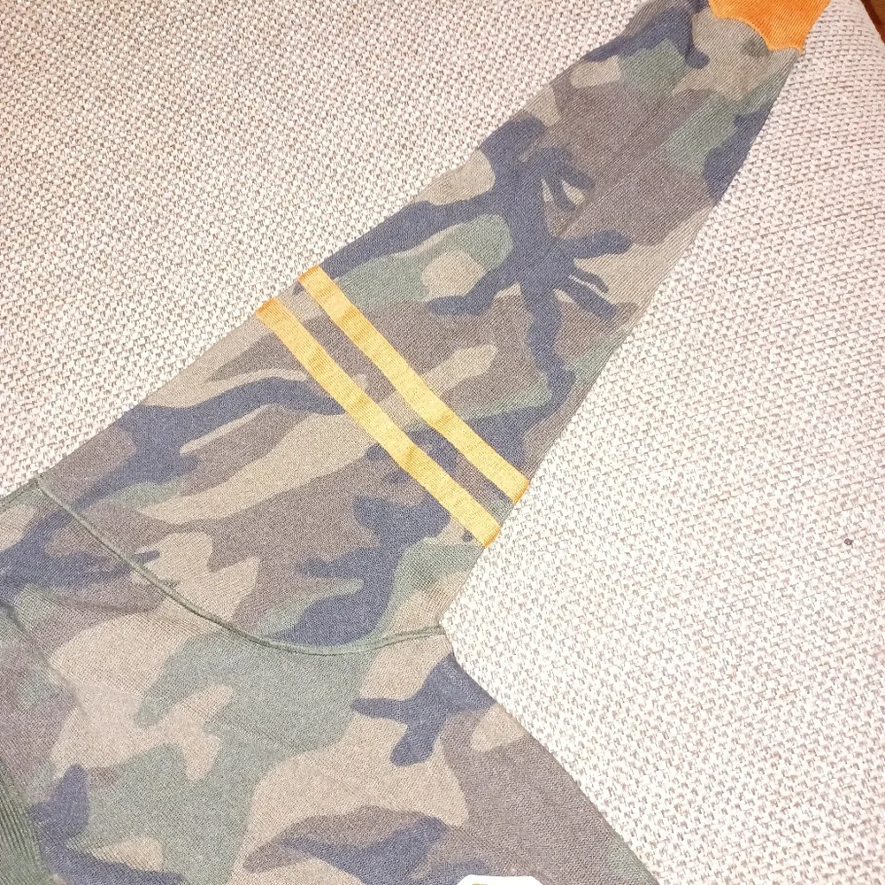 POLO - Picture 5 of 6